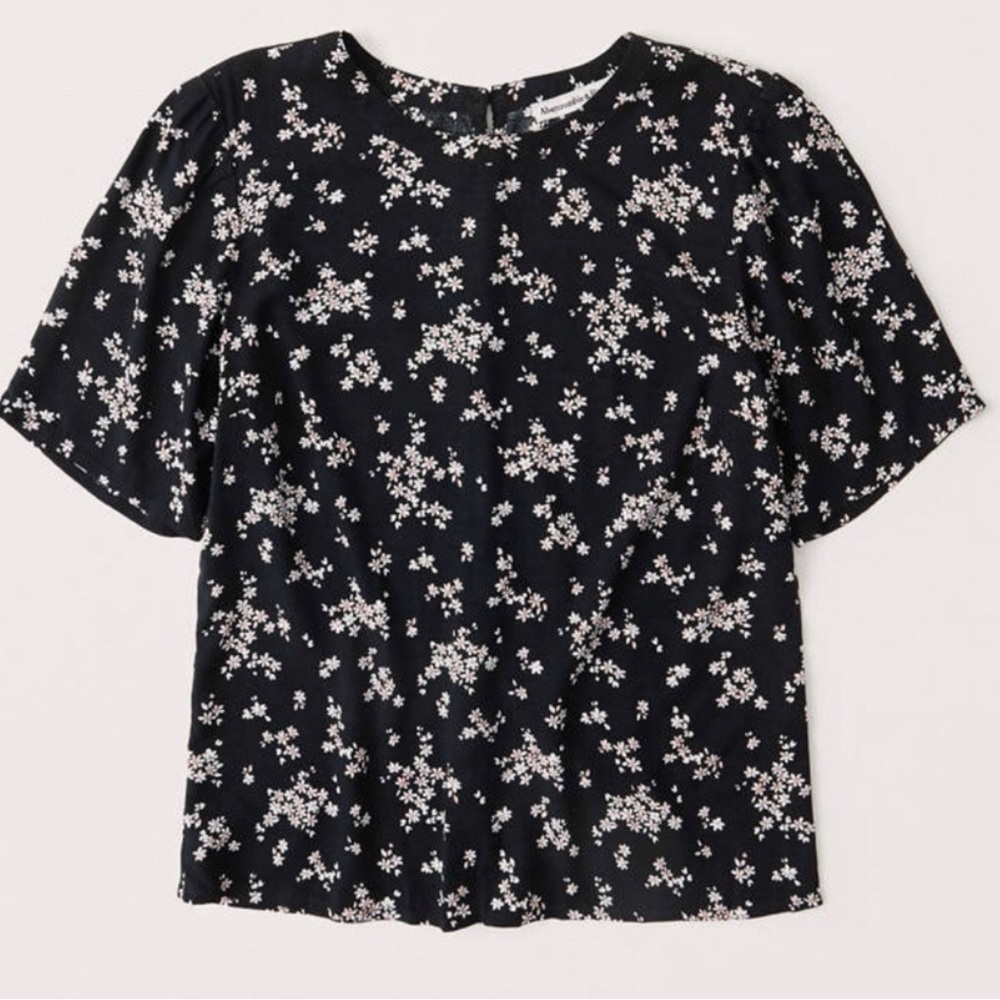 Abercrombie & Fitch Floral Blouse Size medium